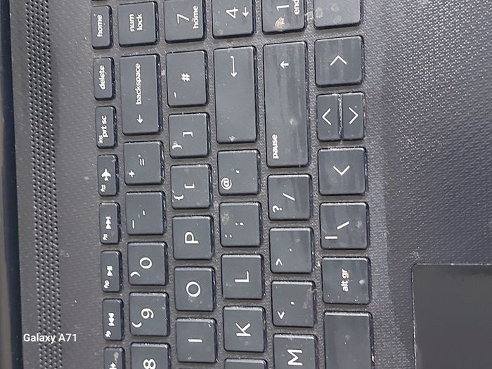HP Laptop Model 15-da0072na, Intel Celeron N4000 CPU, 1.1GHz, 4GB Ram, 250GB HDD, Windows 10 Home, Microsoft Edge, Chrome