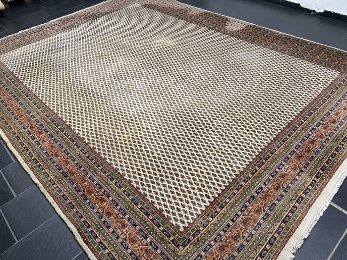 P.ersian Rug Sarok 390 x 295cm (SA235)