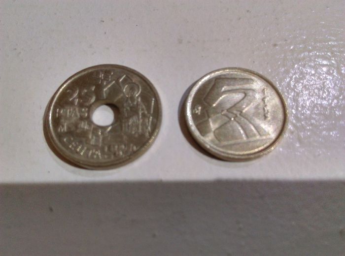 5 Pesetas & 25 Pesetas, Spain coins