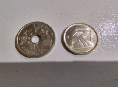 5 Pesetas & 25 Pesetas, Spain coins