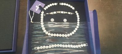 Swarovski Una Angelic set with 4 extender links