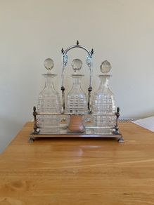 Vintage decanter set