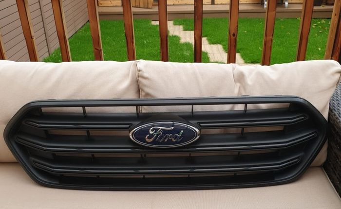 Ford Transit Custom 2018-2024 front grill