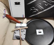 New Staub enamled cast-iron french pancake frying pan with wooden handle