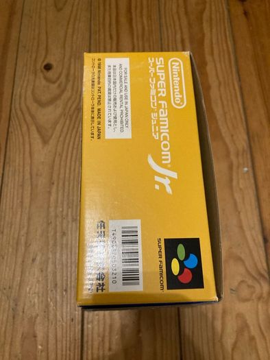 Super famicom JR console