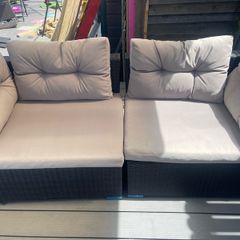 Rattan garden / outdoor lounger chair / sofa