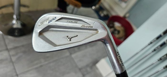 Mizuno JPX 900 Tour irons