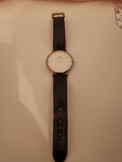 DW watch