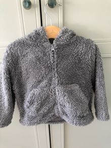 Cosy grey hoodie