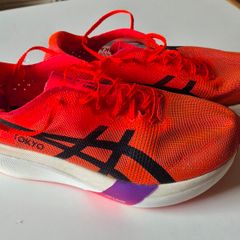 Asics Metaspeed Sky Tokyo (9 UK, EU 44)
