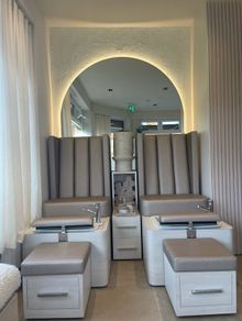 800 each REM Pedicure Station & Stools included