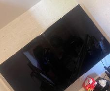 85 inch Samsung TV with wall mount