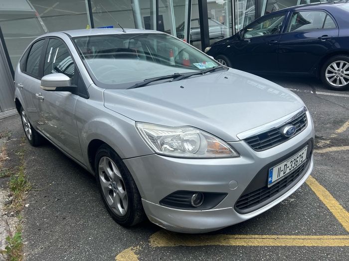 2011 Ford Focus (Needs turbo)