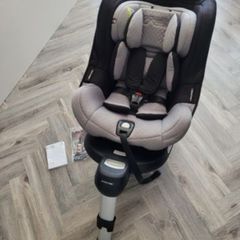 Mountain Buggy Safe Rotate Car Seat