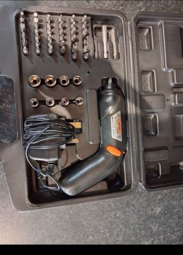 Challenge 3.6V Cordless Screwdriver