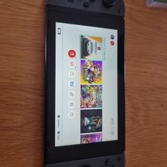 Nintendo switch plus Mario kart