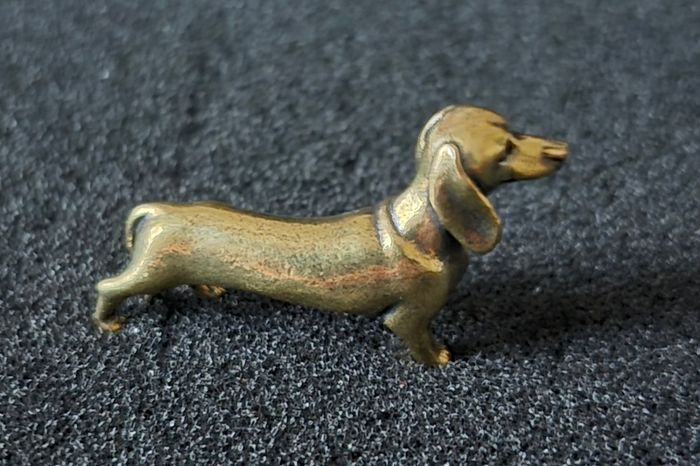 3 brass Dogs, Solid brass.