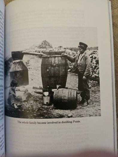 1000 Years Of Irish Whiskey.  By Malachy Magee. Paperback In Good Condition.  See Photos For Same.