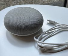 Google Nest Mini (2nd Gen) Smart Speaker - Chalk Grey