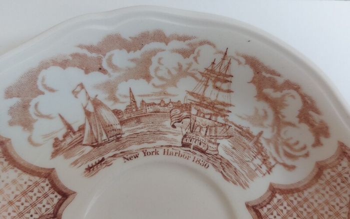 Fabulous Vintage 35 Piece Brown and White Fair Winds, Historical Scenes of Chinese Export to America Dinner Service by Alfred Meakin, Staffordshire