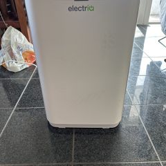 electriQ 8L Smart Desiccant Dehumidifier with Heater & Ioniser
