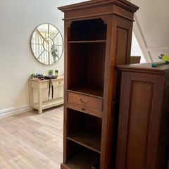 Solid Wood Display Unit
