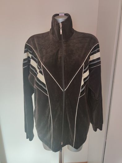 Dark brown/black velvet Kaja zipped jumper size XXXL UK20/22 Perfect condition Postage included