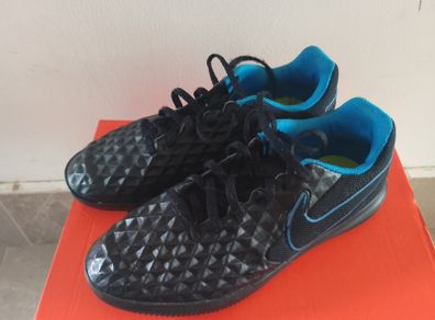 Tempo Nike astro shoes