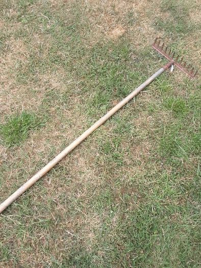 Garden rake
