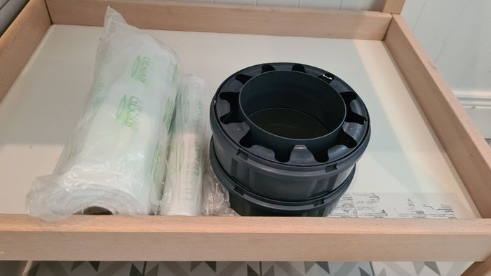 Ikea Sniglar changing table + Tommy Tippee nappy bin bundle