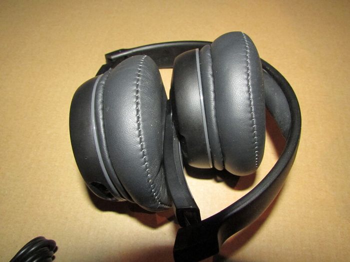 Wired Headphones