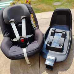 Maxi Cosi Car Seat & Base