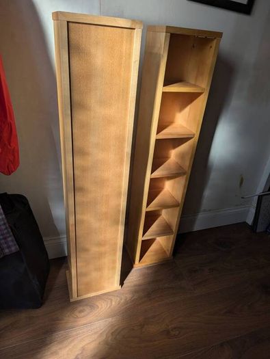CD shelving storage