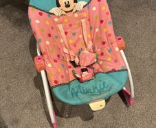 Baby rocker chair