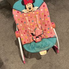 Baby rocker chair