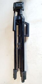 Vanguard Camera Tripod