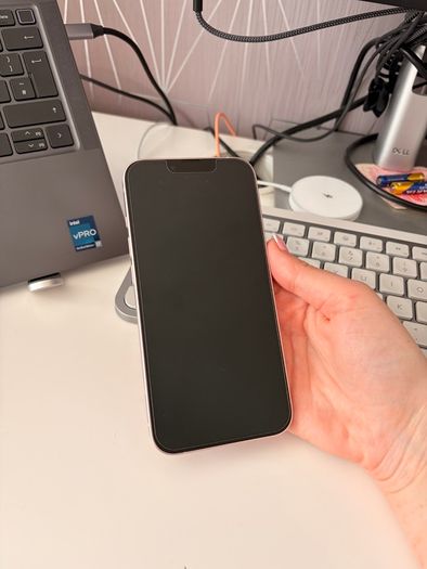 iPhone 13 128GB Unlocked