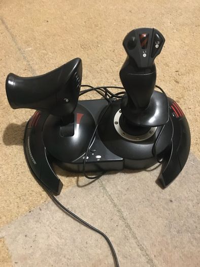 Thrustmaster Flight simulator