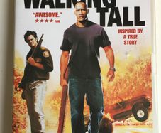 Walking Tall [2004] Dwayne Johnson, Johnny Knoxville [Movie DVD]