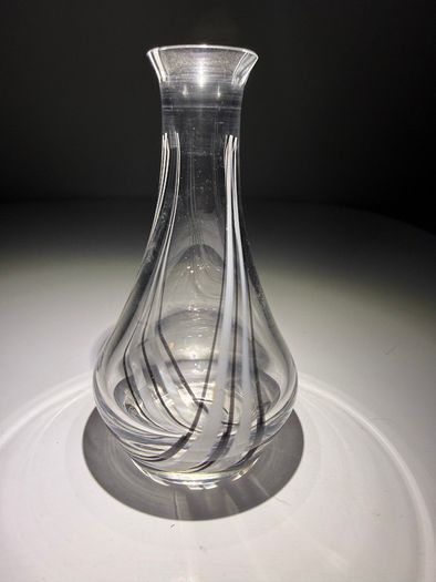 Caithness Flamenco - Small bottle style vase - Black & White