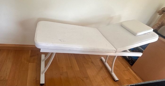 Beauty Therapy Bed