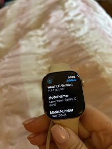 Apple Watch series 10 (see screen pics)