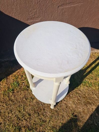 Lamp table