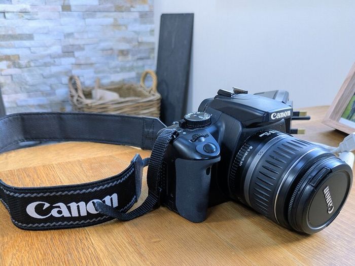 Canon EOS Rebel XTI