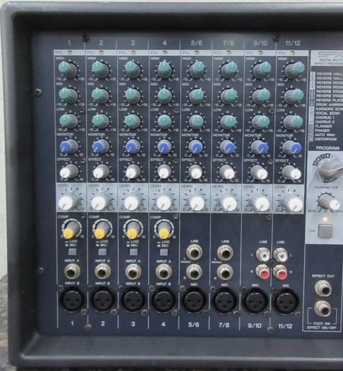 Yamaha Desk