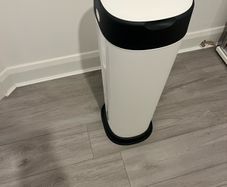Tommee Tippee XL nappy bin