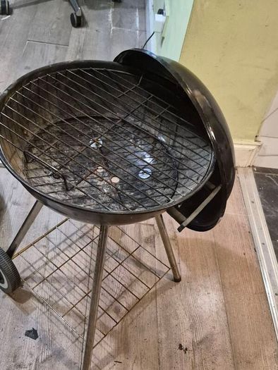 Charcoal BBQ