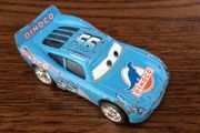 Disney Pixar Cars Blue Dinoco Lighting Mc Queen Die Cast Car