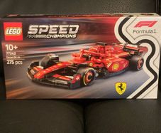Lego 77242 Ferrari Speed Champion car technic