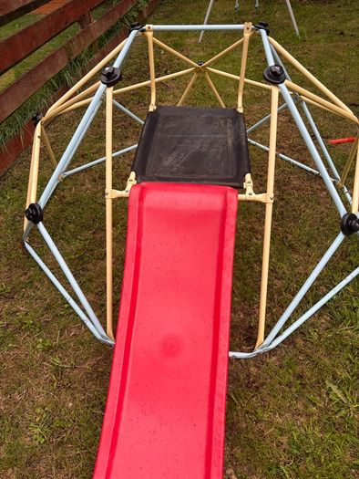 kids climbing frame